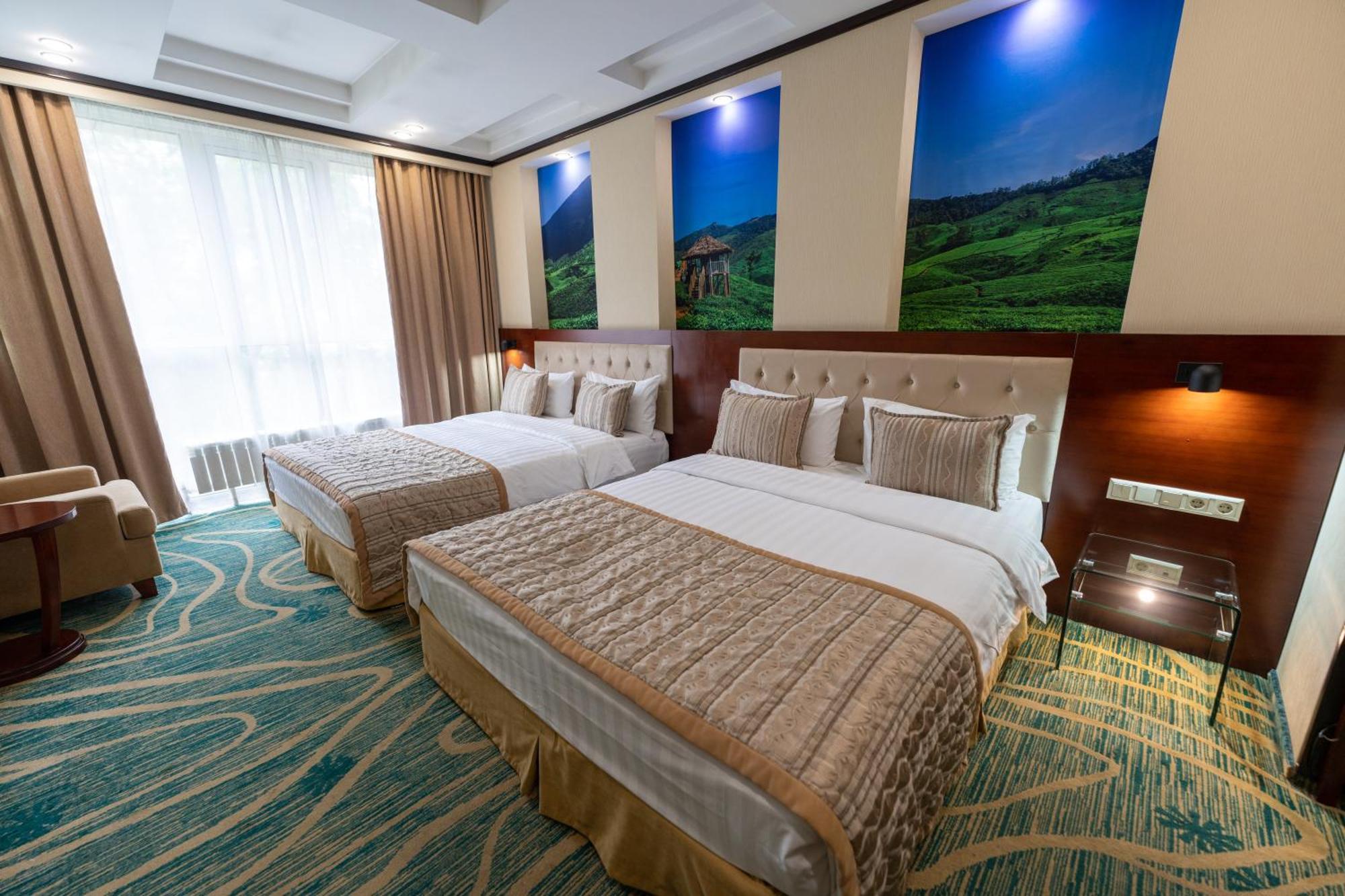 Hotel Kazzhol Almaty Exterior foto